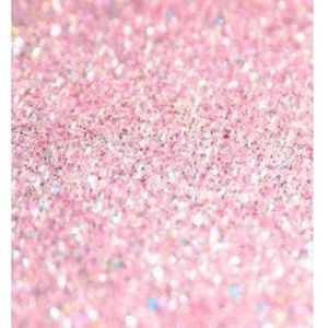 Meet your Posher, Cassandra